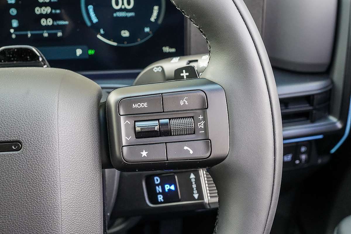 2025 Hyundai Santa Fe Hybrid Calligraphy MX5.V2