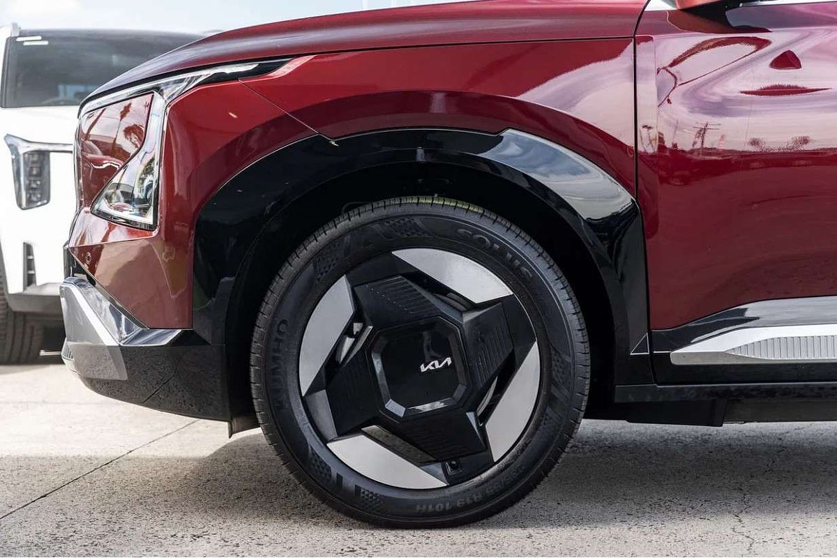 2025 Kia EV5 Earth OVc