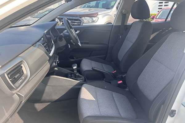 2022 Kia Stonic S YB