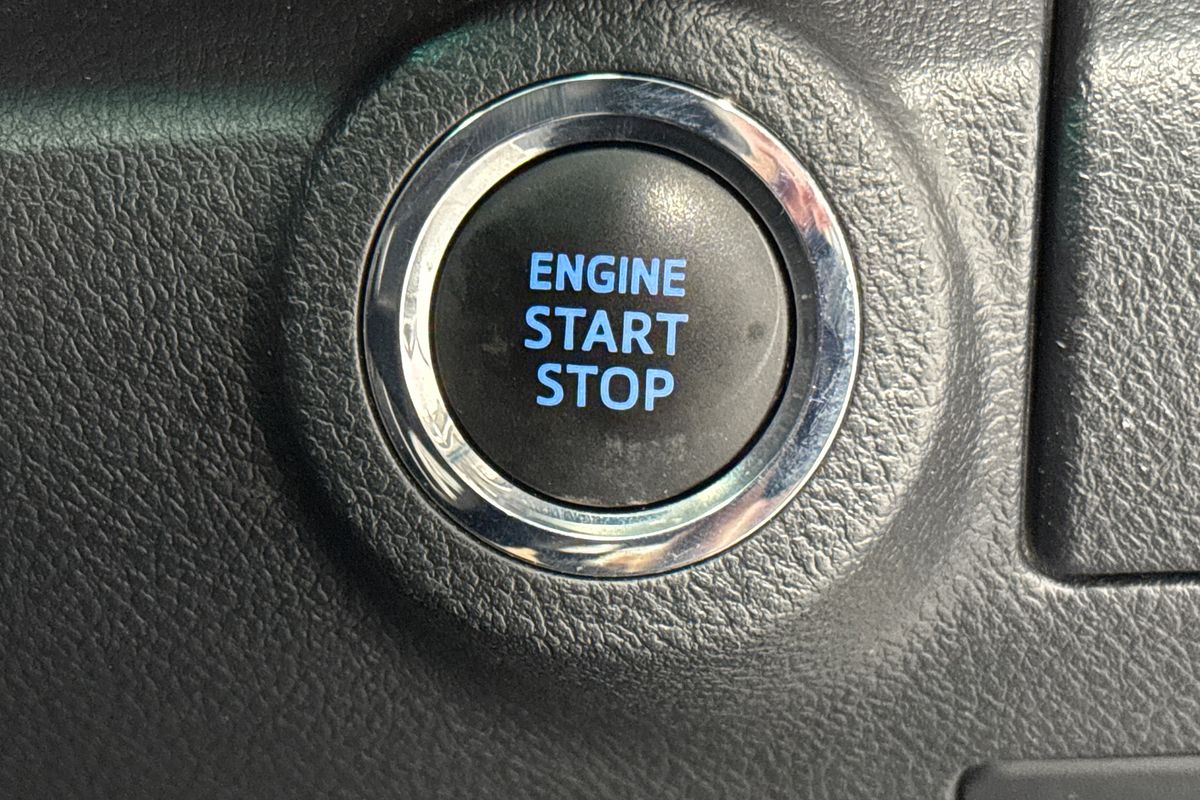 2019 Toyota Hilux SR5 GUN126R 4X4