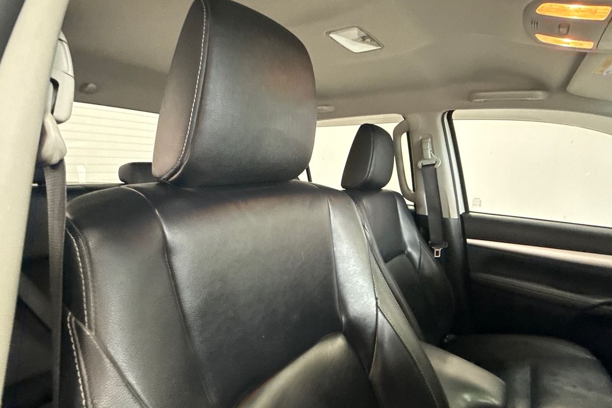 2019 Toyota Hilux SR5 GUN126R 4X4