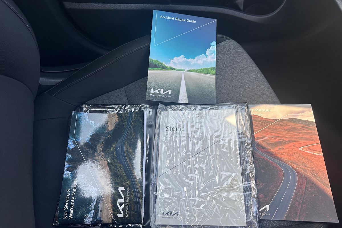2022 Kia Stonic S YB