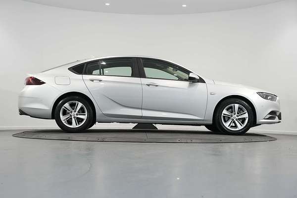 2020 Holden Commodore LT ZB