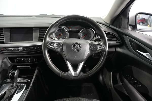 2020 Holden Commodore LT ZB