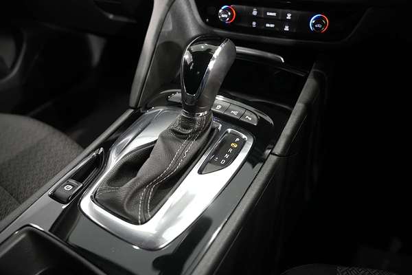 2020 Holden Commodore LT ZB