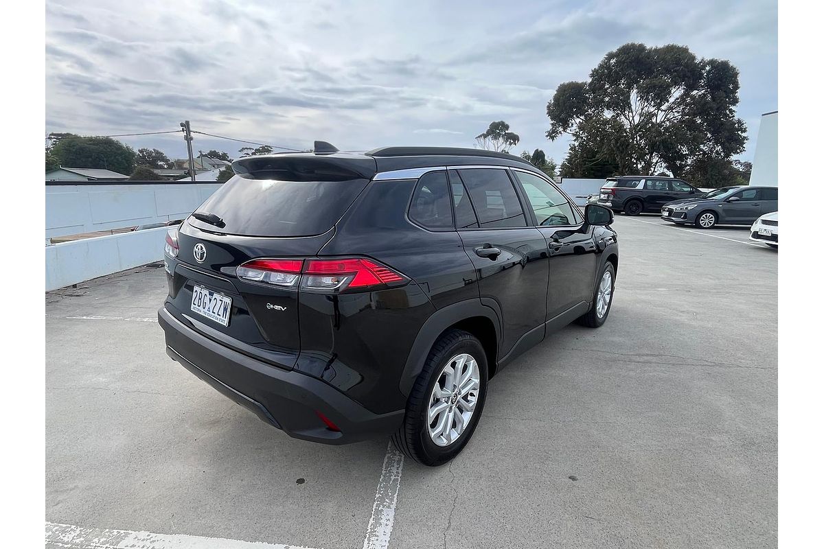 2024 Toyota Corolla Cross GXL MXGH10R