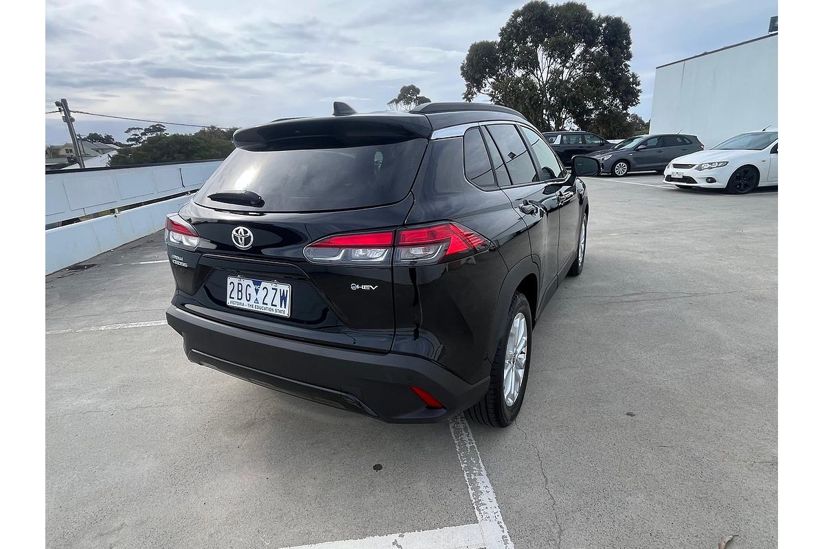 2024 Toyota Corolla Cross GXL MXGH10R