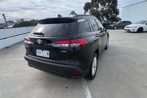 2024 Toyota Corolla Cross GXL MXGH10R