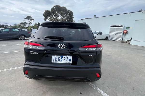 2024 Toyota Corolla Cross GXL MXGH10R
