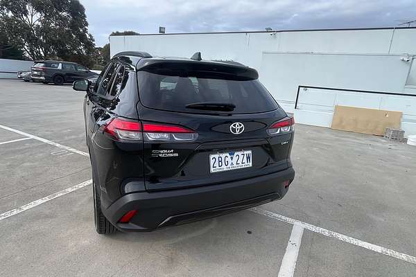 2024 Toyota Corolla Cross GXL MXGH10R