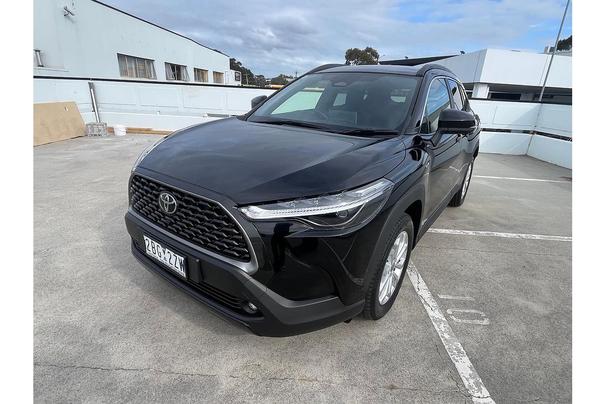 2024 Toyota Corolla Cross GXL MXGH10R