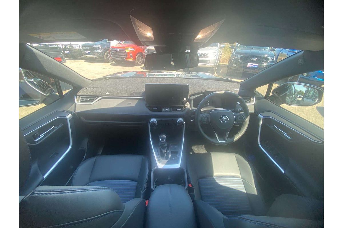 2024 Toyota RAV4 XSE AXAH52R