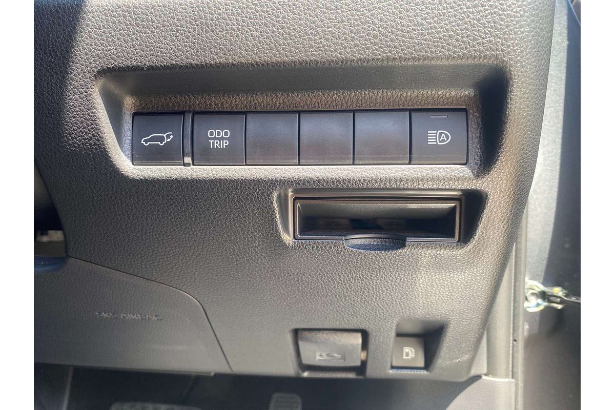 2024 Toyota RAV4 XSE AXAH52R