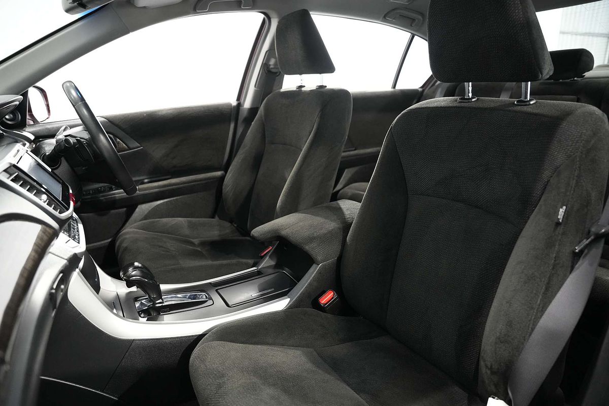 2014 Honda Accord VTi-S 9th Gen