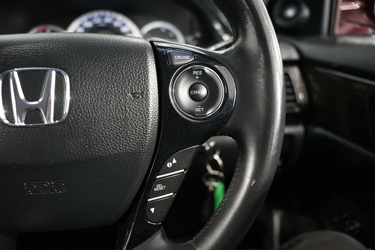 2014 Honda Accord VTi-S 9th Gen