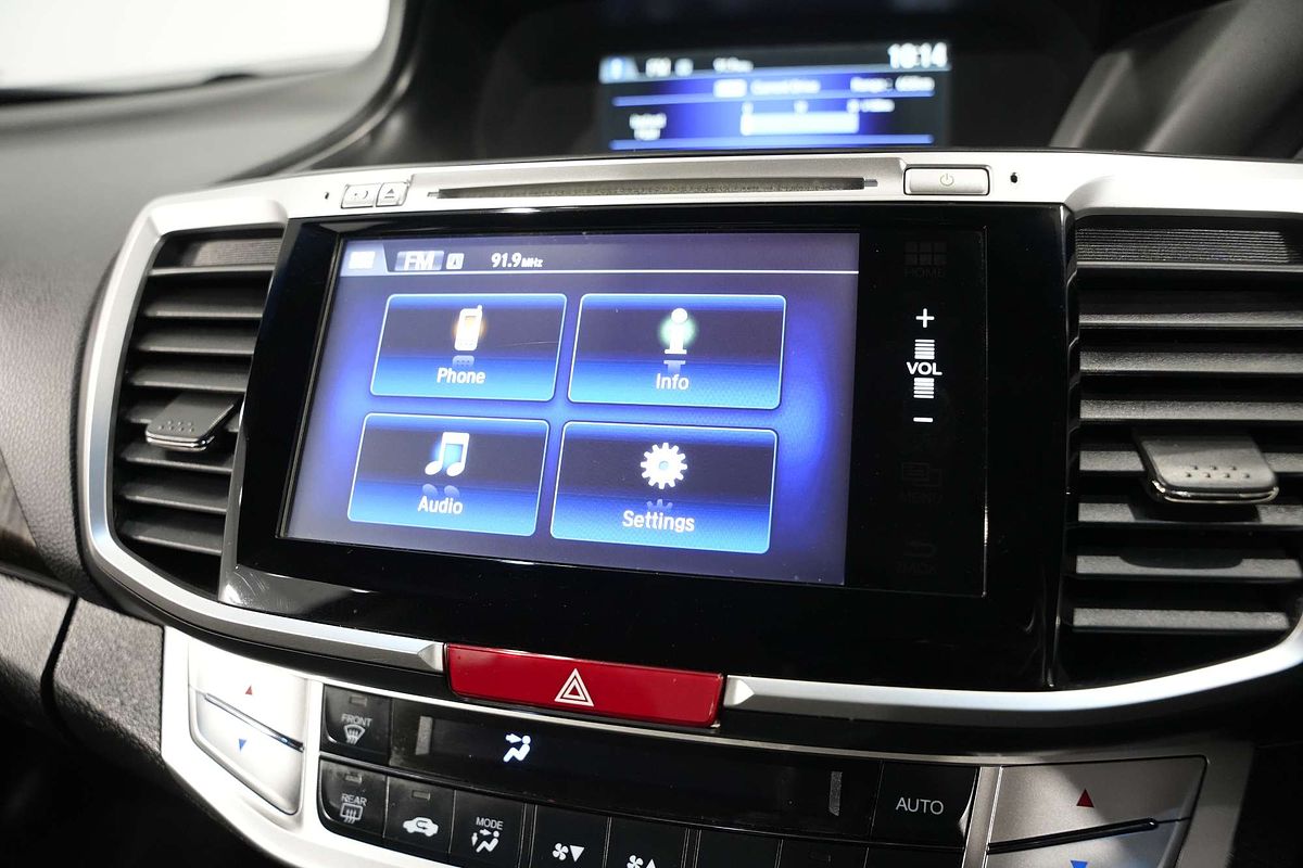 2014 Honda Accord VTi-S 9th Gen