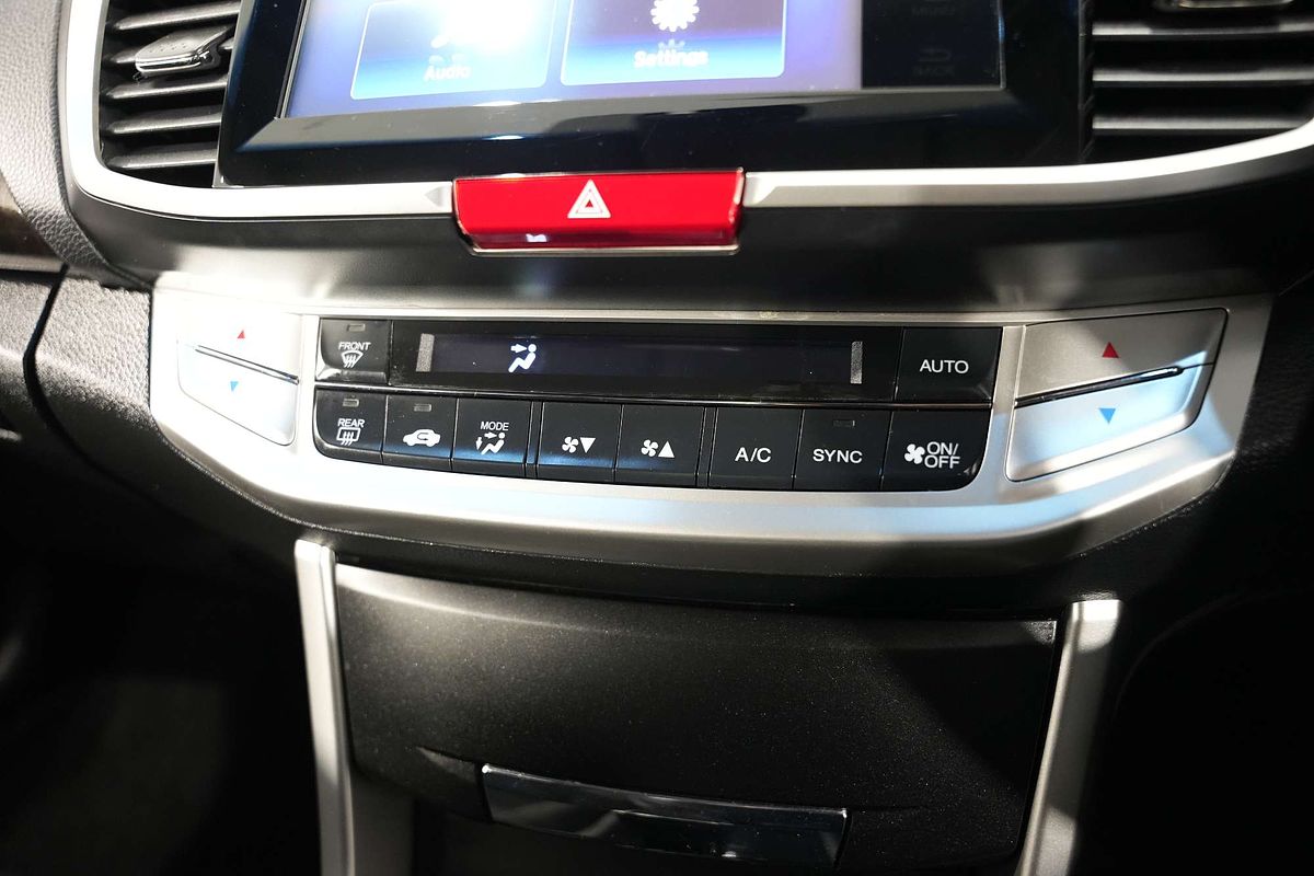 2014 Honda Accord VTi-S 9th Gen