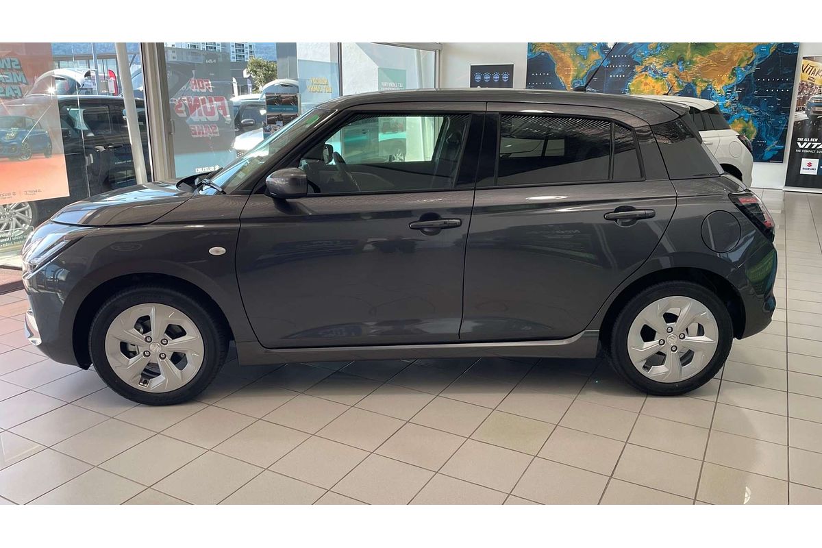 2025 Suzuki Swift Hybrid Plus UZ