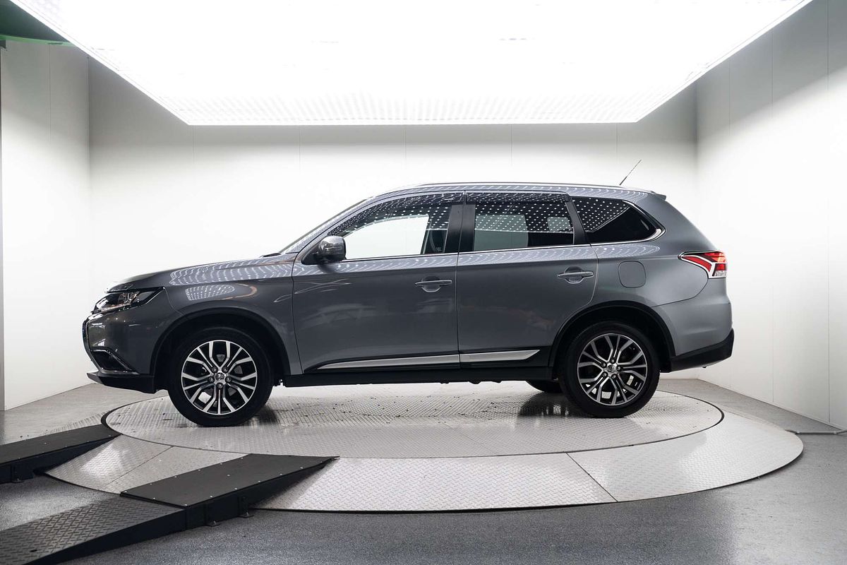 2016 Mitsubishi Outlander XLS ZK