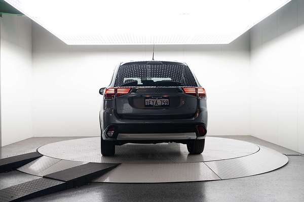 2016 Mitsubishi Outlander XLS ZK