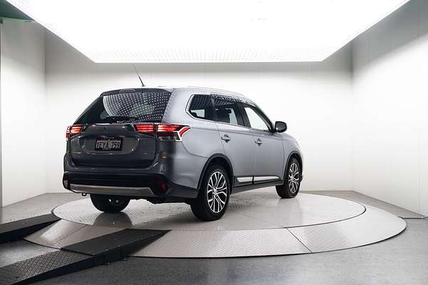 2016 Mitsubishi Outlander XLS ZK