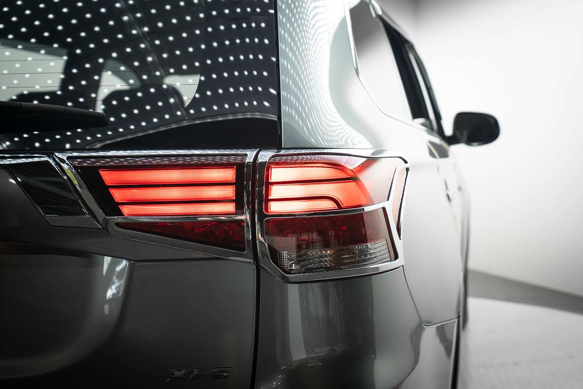 2016 Mitsubishi Outlander XLS ZK