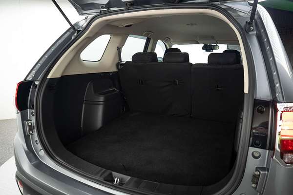 2016 Mitsubishi Outlander XLS ZK