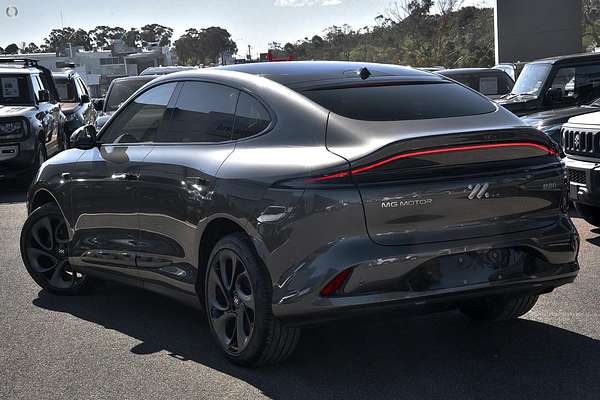 2025 MG IM6 Platinum S12L