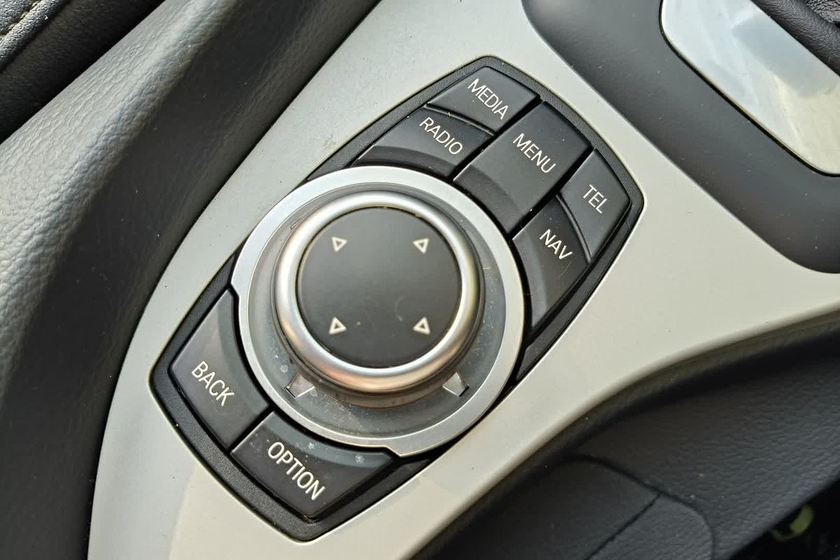 2013 BMW X1 sDrive20i E84 LCI