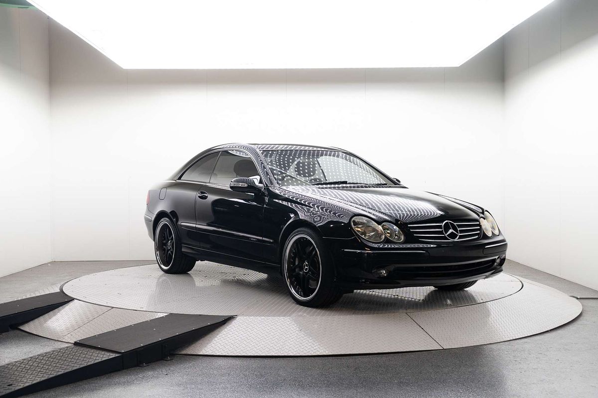 2003 Mercedes-Benz CLK-Class CLK500 Elegance C209