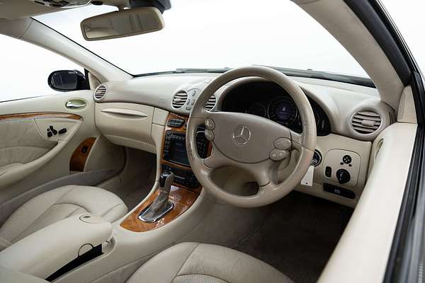 2003 Mercedes-Benz CLK-Class CLK500 Elegance C209