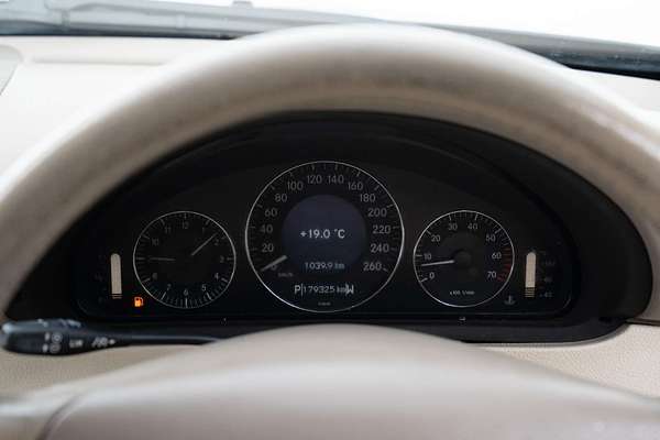 2003 Mercedes-Benz CLK-Class CLK500 Elegance C209