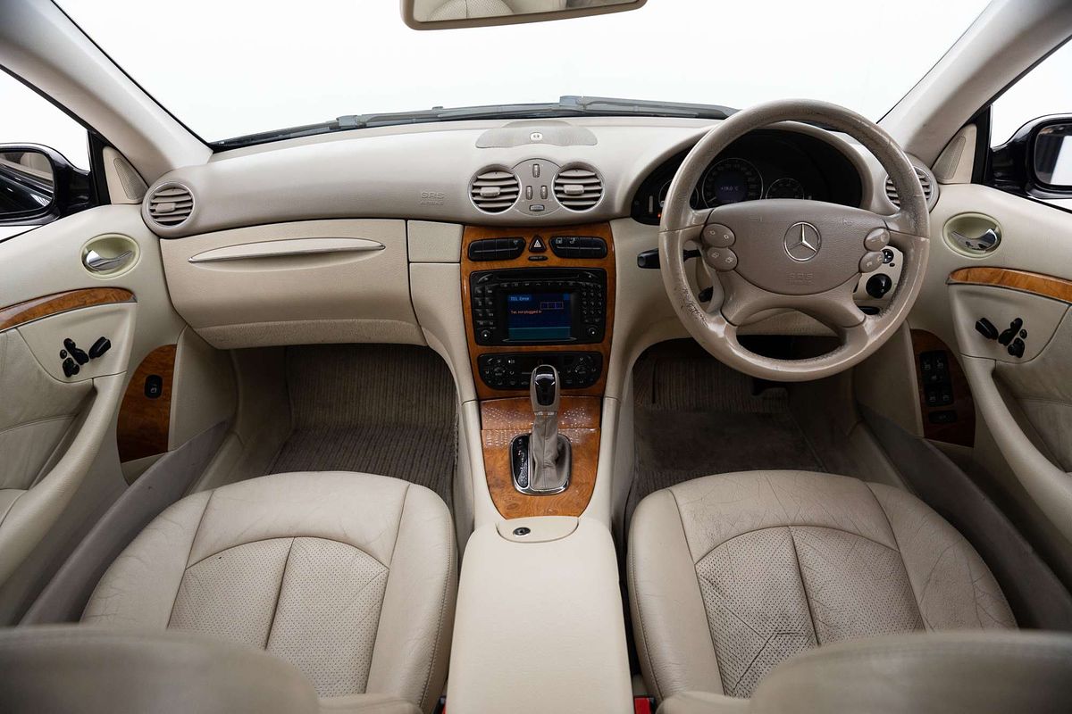 2003 Mercedes-Benz CLK-Class CLK500 Elegance C209
