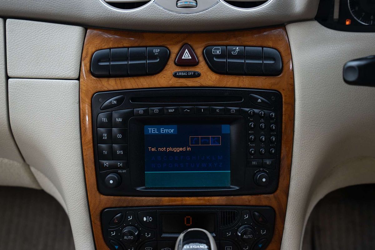 2003 Mercedes-Benz CLK-Class CLK500 Elegance C209