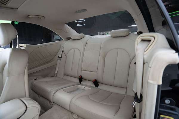 2003 Mercedes-Benz CLK-Class CLK500 Elegance C209