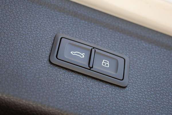 2019 Audi Q5 45 TFSI sport Black Edition FY