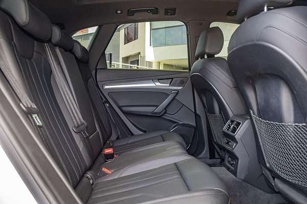 2019 Audi Q5 45 TFSI sport Black Edition FY