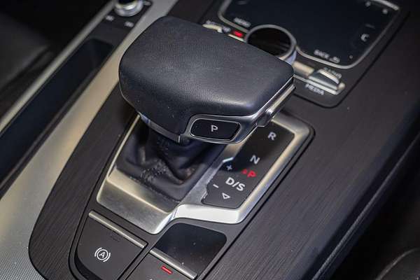 2019 Audi Q5 45 TFSI sport Black Edition FY