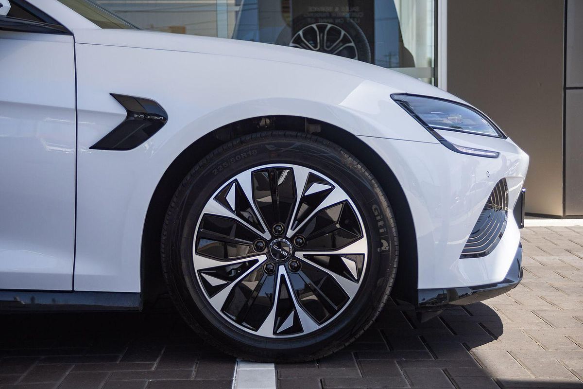 2024 BYD Seal Dynamic