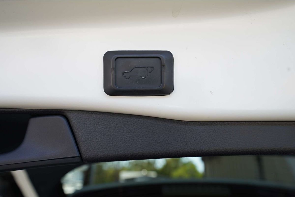 2022 Toyota RAV4 Cruiser MXAA52R