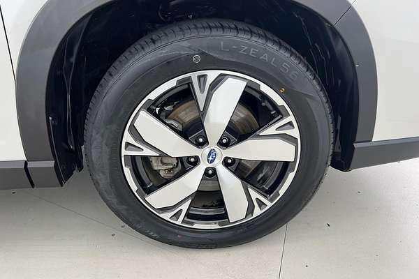 2020 Subaru Forester 2.5i-S S5