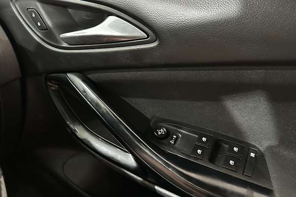 2019 Holden Astra RS Black Edition BK