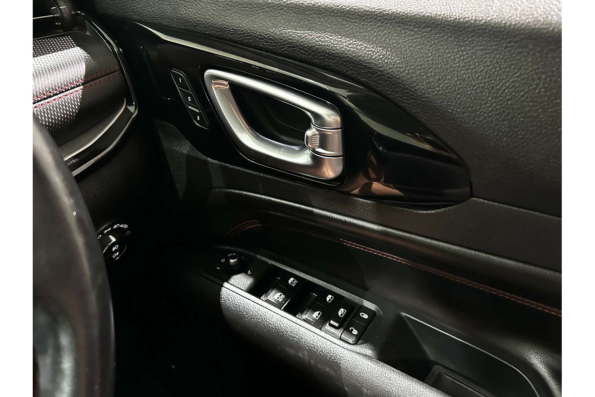 2021 Jeep Compass Trailhawk M6