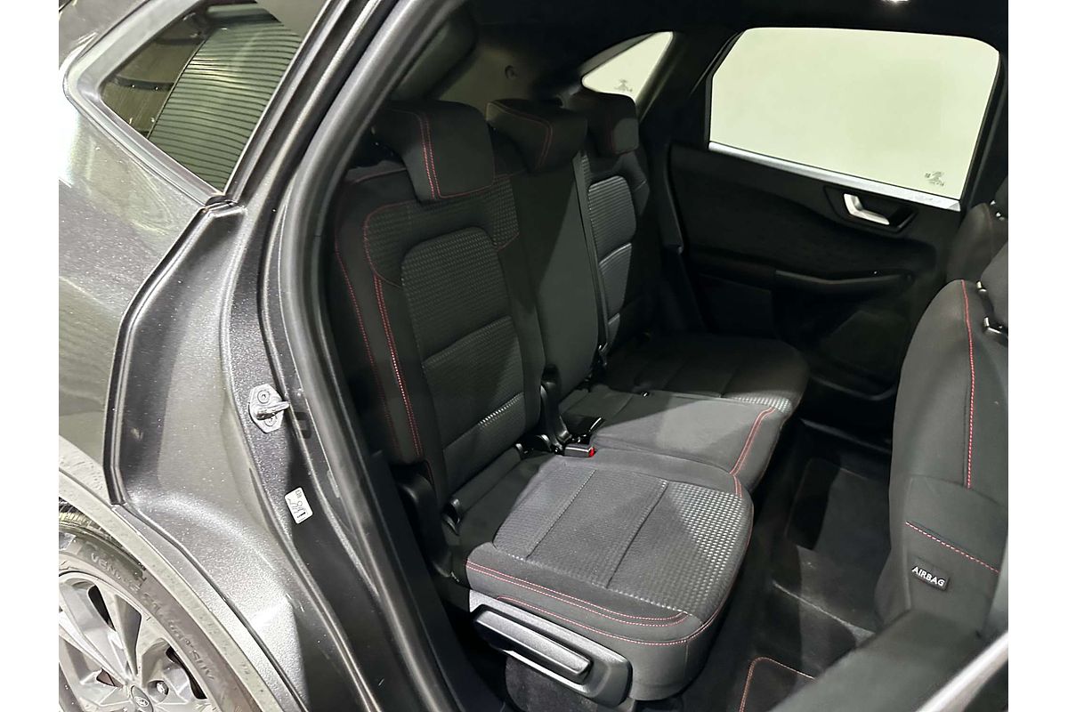 2020 Ford Escape ST-Line ZH