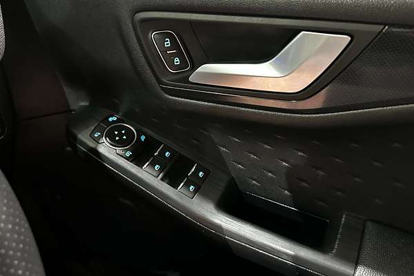 2020 Ford Escape ST-Line ZH