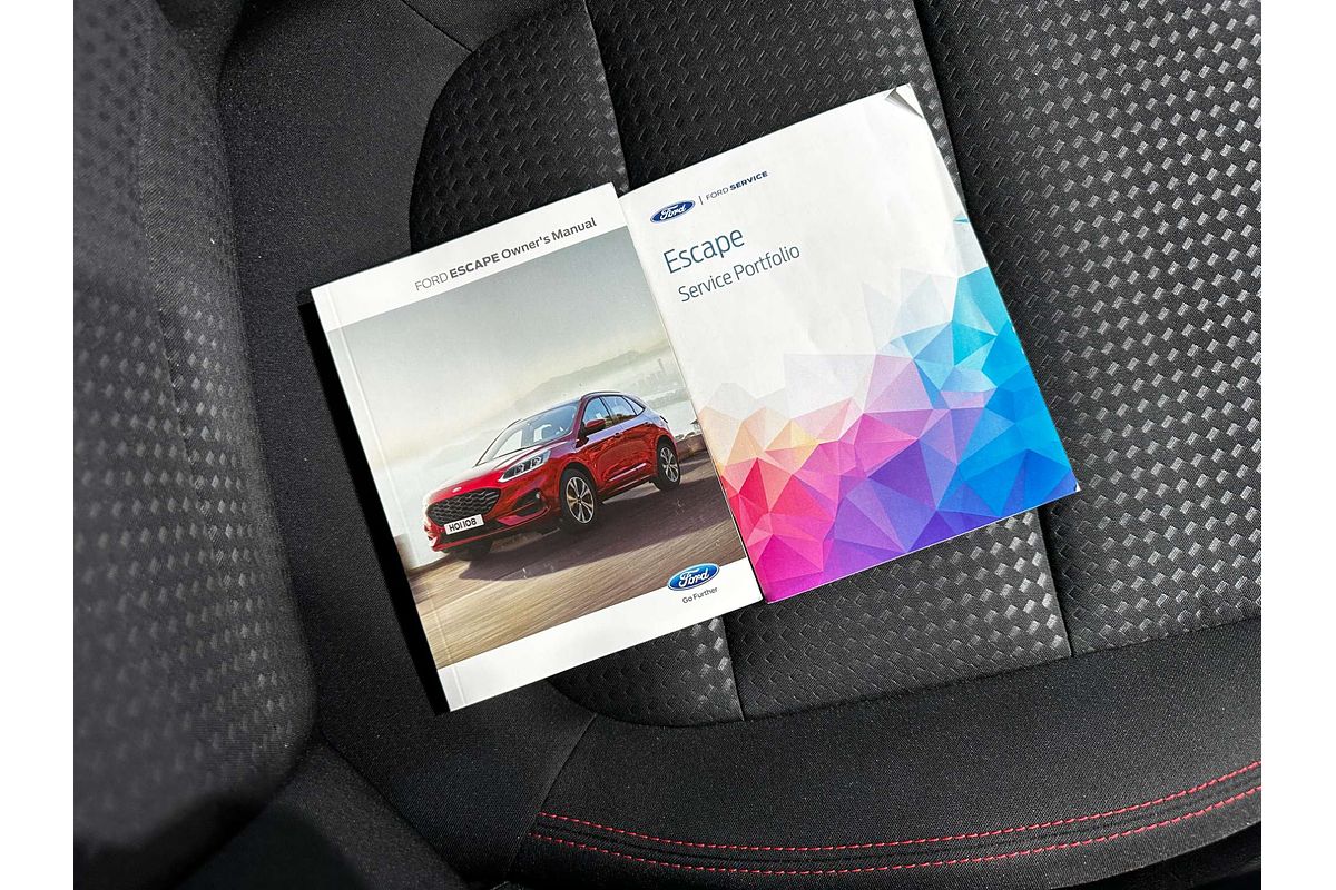 2020 Ford Escape ST-Line ZH