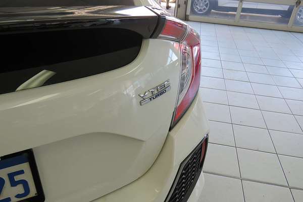2018 Honda Civic VTi-L 10th Gen