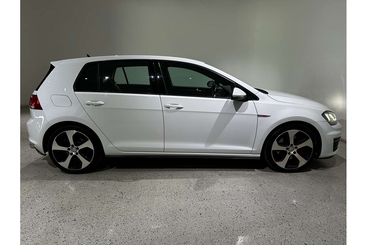 2016 Volkswagen Golf GTI 7
