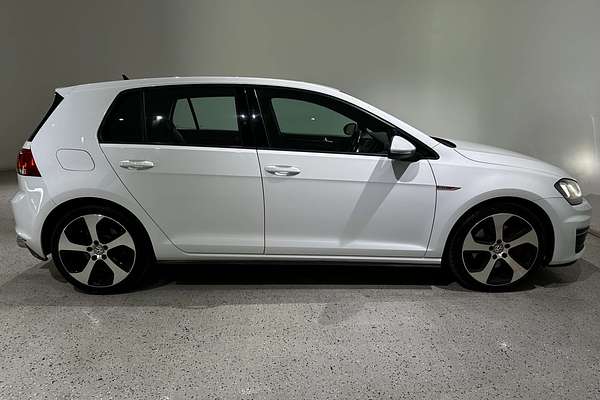 2016 Volkswagen Golf GTI 7