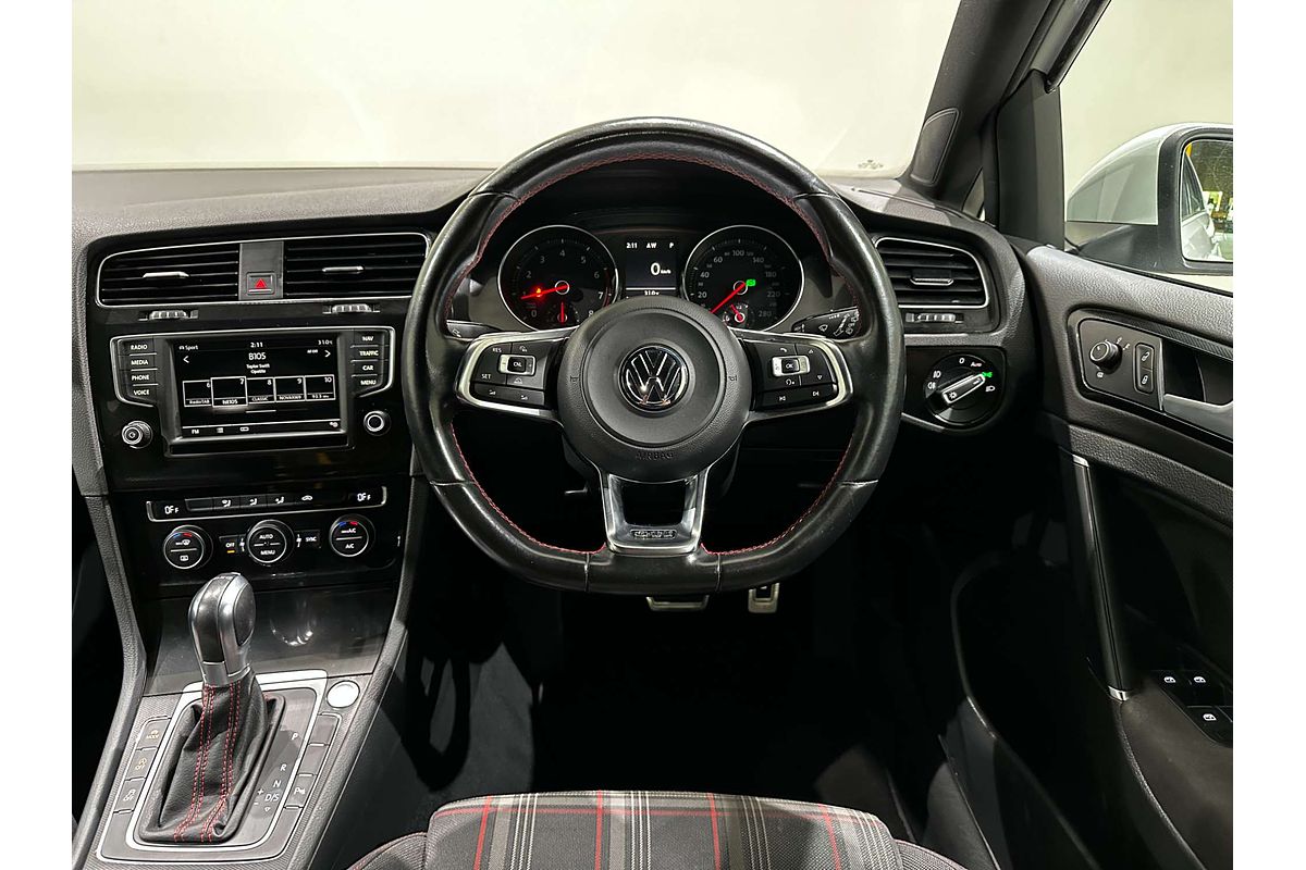 2016 Volkswagen Golf GTI 7